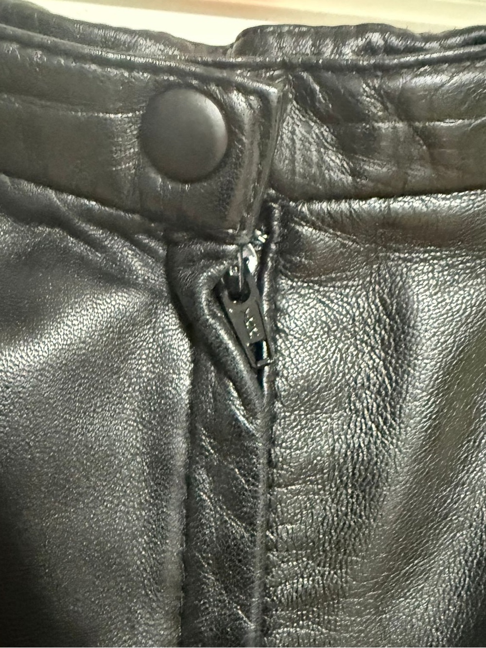 Danier Black Genuine Leather Midi Pencil Skirt Women’s Size 14 Vintage - Picture 6 of 10